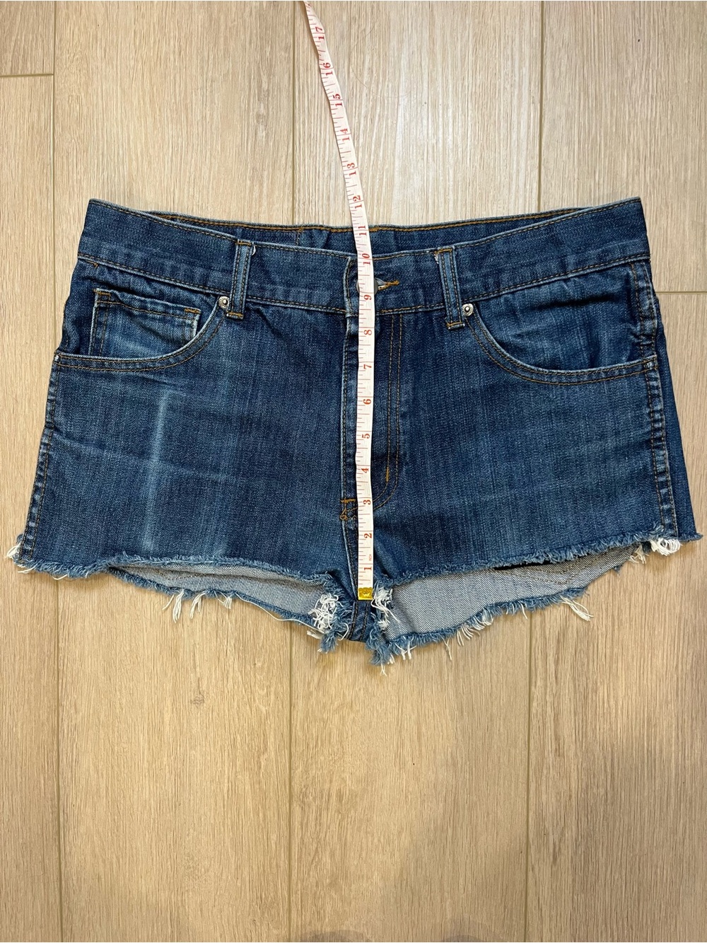 CHEAP MONDAY Cutoff Jean Booty Shorts - FREE SHIPPING on Bundles $95+ - Picture 7 of 9